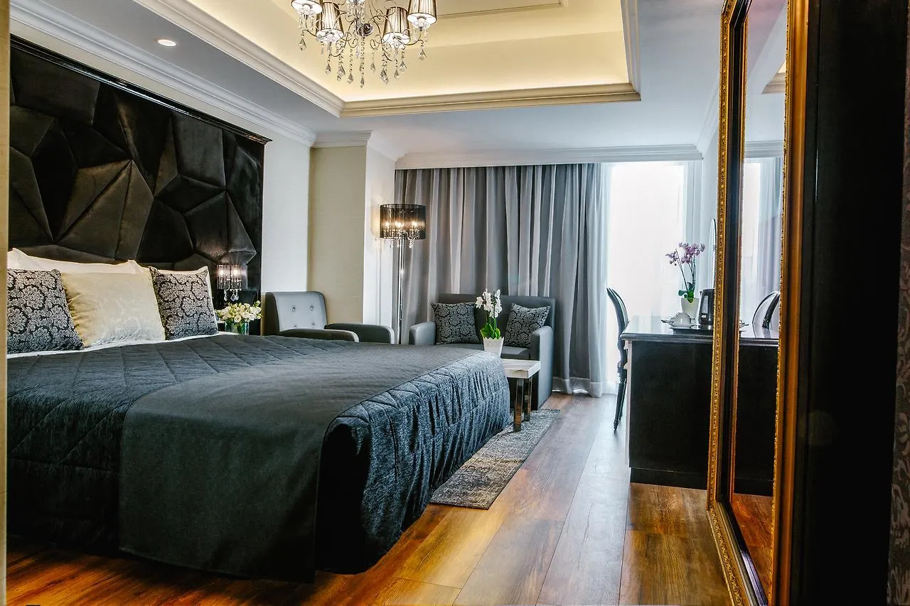 Qbic City Hotel Lárnaca